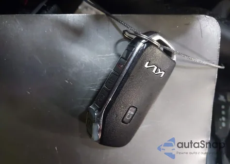 2022 Kia K5 Gt-Line z USA, uszkodzony, nr VIN 5XXG64J24NG114741